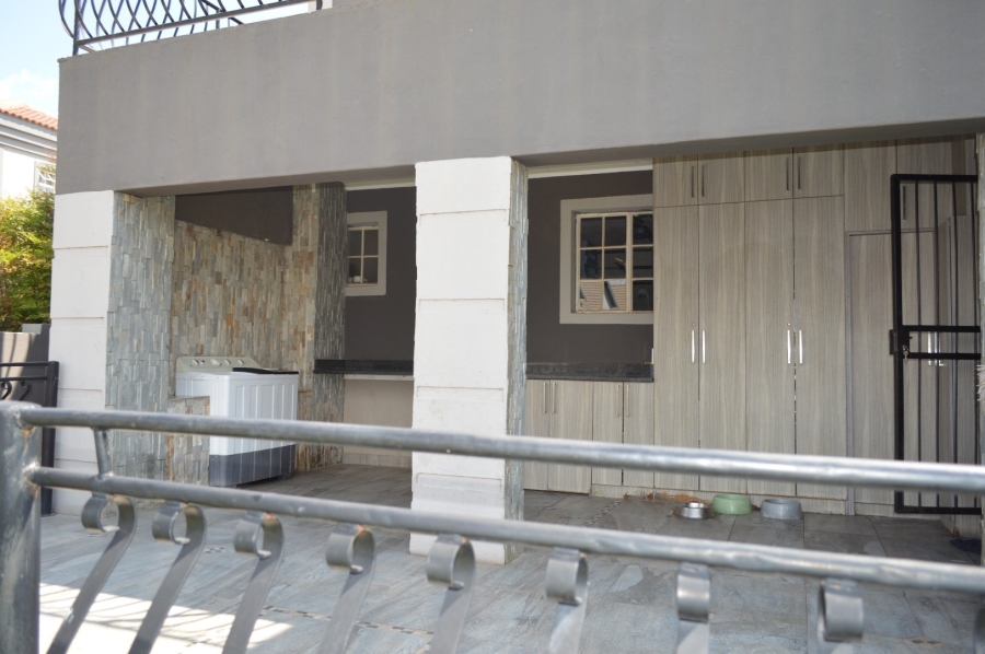 5 Bedroom Property for Sale in Doringkruin North West